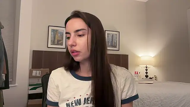 everybody loves pussy online show from December 13, 9:32 pm