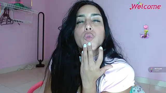 Snapshot of CelesteFire chatting on October 20, 9:15 pm CelesteFire online show from October 20, 9:15 pm