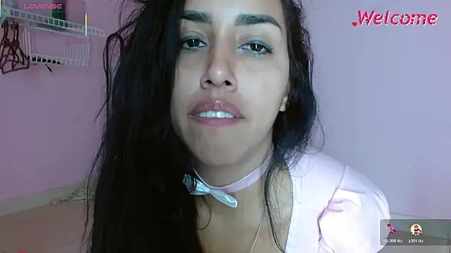 Snapshot of CelesteFire chatting on October 27, 9:43 am CelesteFire online show from October 27, 9:43 am