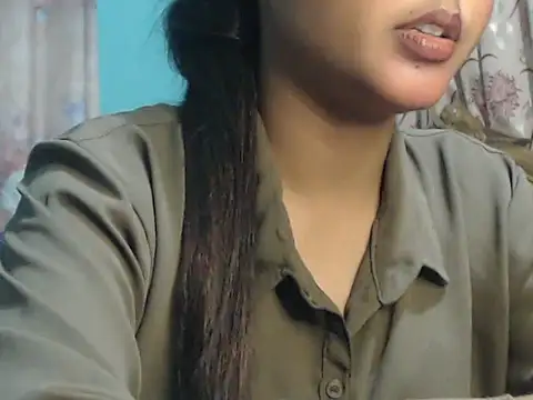 NancyRuvi online show from September 22, 3:29 pm