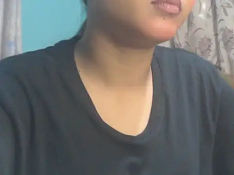 NancyRuvi online show from March 29, 3:46 pm