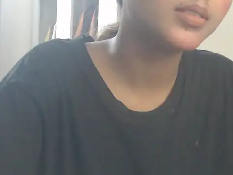 Snapshot of NancyRuvi chatting on June 14, 3:35 pm NancyRuvi online show from June 14, 3:35 pm