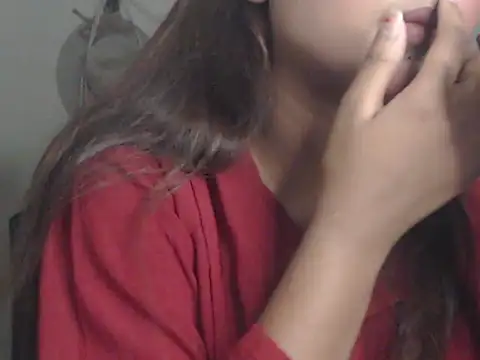 NancyRuvi online show from April 22, 5:31 pm
