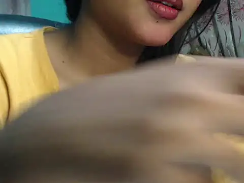 NancyRuvi online show from February 25, 3:31 pm