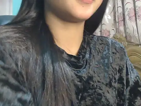 NancyRuvi online show from December 24, 4:40 pm