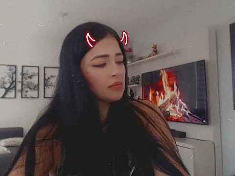 Aleska  Bell online show from September 15, 3:01 pm