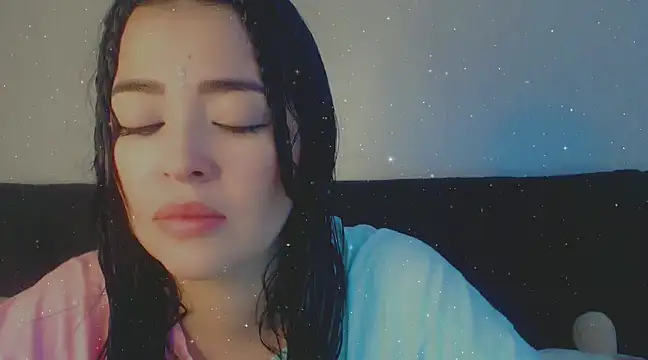 Aleska  Bell online show from February 11, 3:40 pm