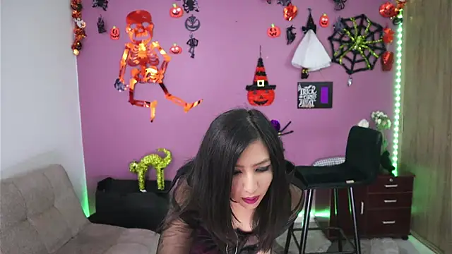 Steph F online show from November 1, 5:03 am