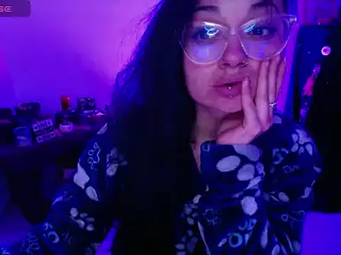 Snapshot of Alexa-Sweet69 chatting on December 11, 4:18 am Alexa-Sweet69 online show from December 11, 4:18 am