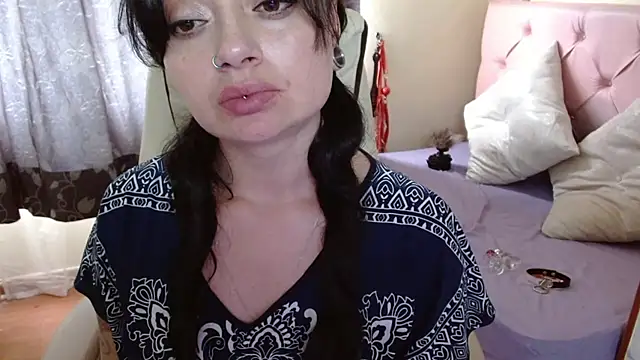 Snapshot of Alexa-Sweet69 chatting on February 3, 6:49 pm Alexa-Sweet69 online show from February 3, 6:49 pm