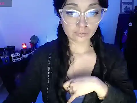 Snapshot of Alexa-Sweet69 chatting on December 29, 12:20 am Alexa-Sweet69 online show from December 29, 12:20 am