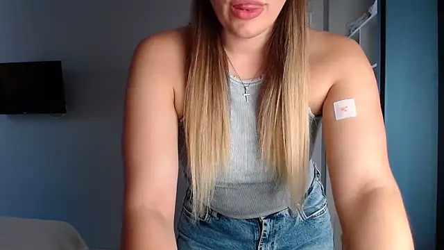 Snapshot of starrydoll chatting on September 14, 11:21 am starrydoll online show from September 14, 11:21 am