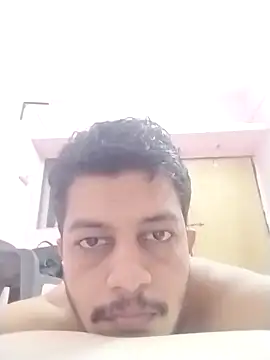 Snapshot of dzboy1994 chatting on December 5, 3:21 pm dzboy1994 online show from December 5, 3:21 pm