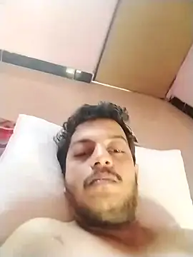 Snapshot of dzboy1994 chatting on November 18, 2:16 am dzboy1994 online show from November 18, 2:16 am