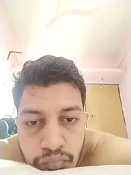 Snapshot of dzboy1994 chatting on November 30, 4:02 am dzboy1994 online show from November 30, 4:02 am