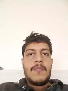 Snapshot of dzboy1994 chatting on October 13, 4:58 am dzboy1994 online show from October 13, 4:58 am