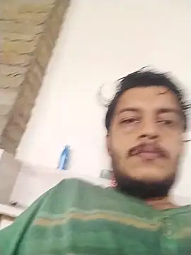 Snapshot of dzboy1994 chatting on October 4, 5:09 am dzboy1994 online show from October 4, 5:09 am