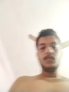 Snapshot of dzboy1994 chatting on December 15, 2:34 pm dzboy1994 online show from December 15, 2:34 pm