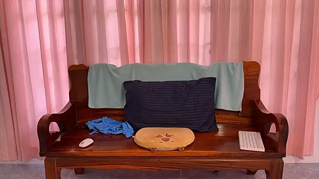 Raamoss online show from March 18, 6:16 am