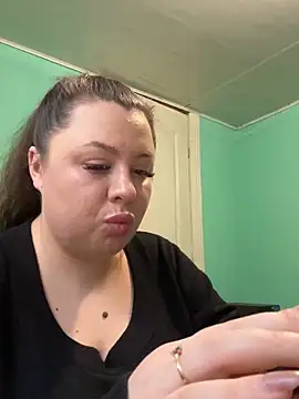 Sara Slow online show from March 3, 2:02 pm