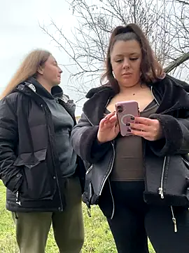 Snapshot of Sara_Slow chatting on January 7, 12:54 pm Sara Slow online show from January 7, 12:54 pm