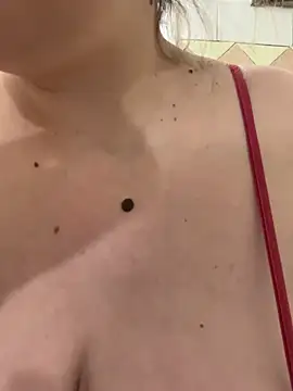 Snapshot of Sara_Slow chatting on February 2, 10:13 am Sara Slow online show from February 2, 10:13 am