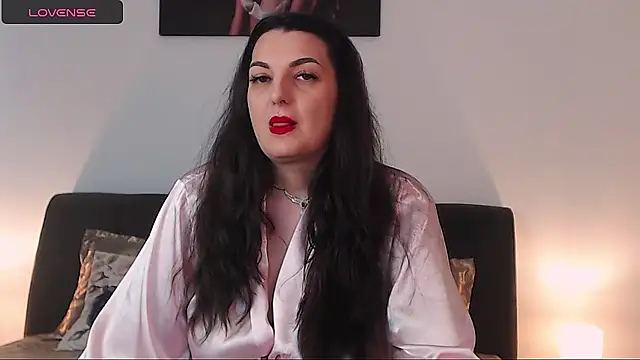 Snapshot of itsyourlady chatting on February 21, 11:11 am itsyourlady online show from February 21, 11:11 am