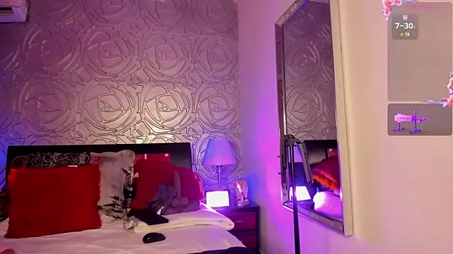 Snapshot of vennus1_ chatting on October 24, 4:11 am vennus1 online show from October 24, 4:11 am