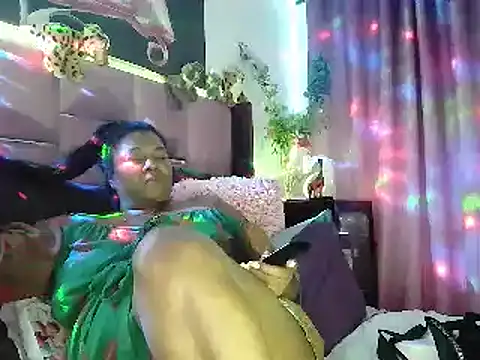 IndianDelia online show from February 21, 7:27 pm