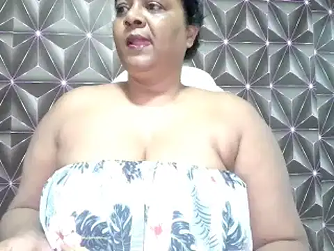 IndianDelia online show from October 23, 5:22 pm