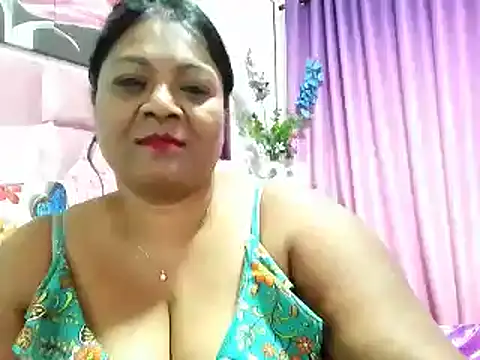 Snapshot of IndianDelia chatting on March 22, 6:03 pm IndianDelia online show from March 22, 6:03 pm