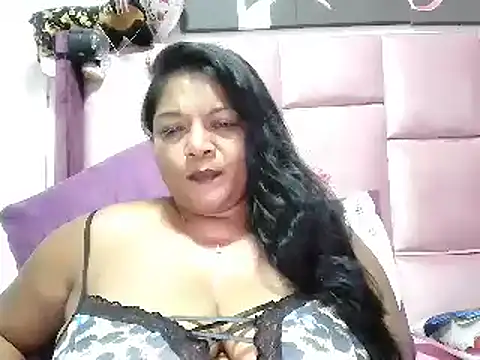 IndianDelia online show from April 14, 1:10 am