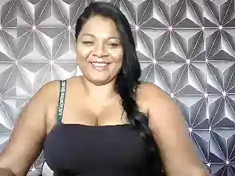 IndianDelia online show from April 11, 5:26 am