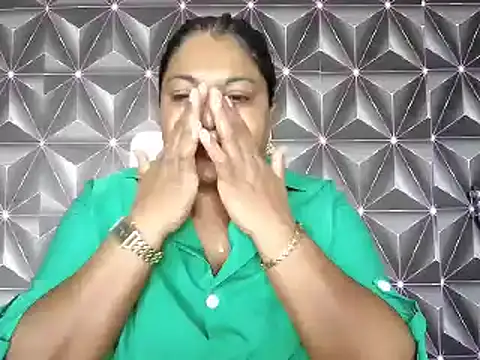 IndianDelia online show from April 19, 7:31 am