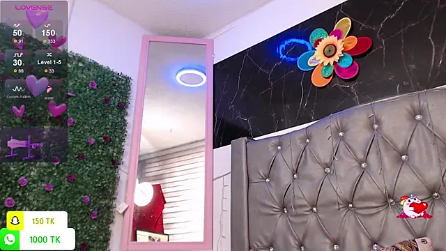 LAILAGUMMY online show from December 22, 3:34 pm