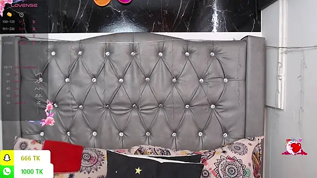 LAILAGUMMY online show from July 15, 2:57 pm