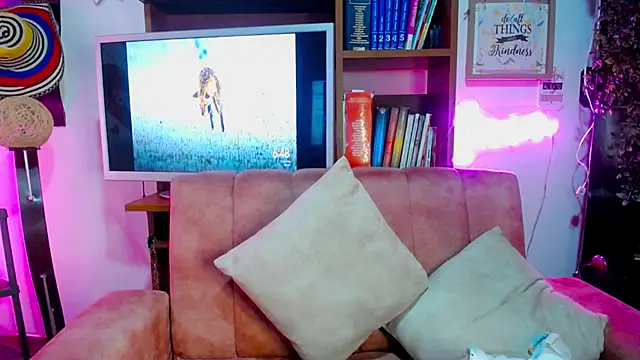 Snapshot of CiaraaSweet chatting on July 1, 11:49 pm CiaraaSweet online show from July 1, 11:49 pm