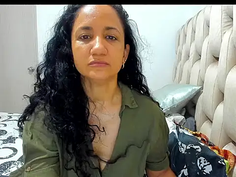 Snapshot of alaskmiller1 chatting on October 6, 12:12 am alaskmiller1 online show from October 6, 12:12 am