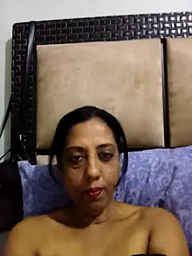 Snapshot of Mahi4luv chatting on October 15, 10:51 pm Mahi4luv online show from October 15, 10:51 pm