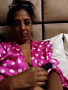 Mahi4luv online show from February 5, 10:16 pm