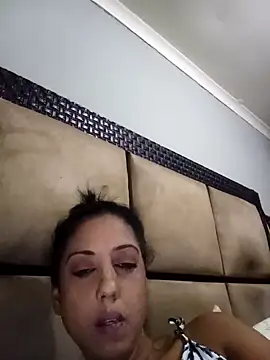 Mahi4luv online show from March 3, 4:25 pm