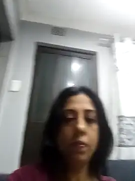 Snapshot of Mahi4luv chatting on February 11, 9:46 pm Mahi4luv online show from February 11, 9:46 pm