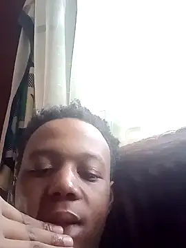 Snapshot of Lilsavvy chatting on November 12, 2:43 pm Lilsavvy online show from November 12, 2:43 pm