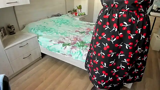 DUSSY PUSSY online show from May 25, 4:12 am