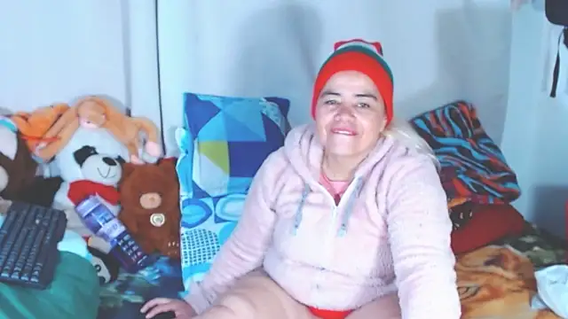 estrellita fugaz16x online show from December 18, 9:07 pm