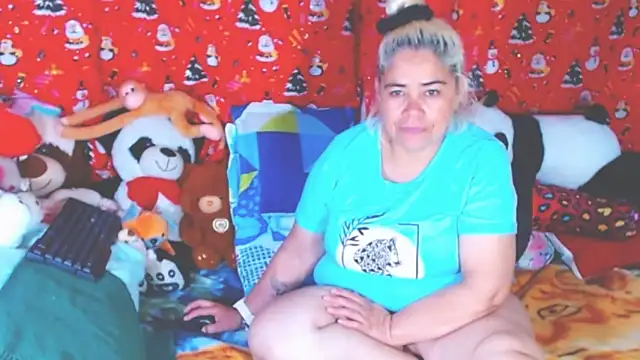 estrellita fugaz16x online show from December 22, 3:28 am