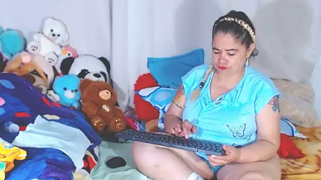 estrellita fugaz16x online show from October 5, 4:58 am