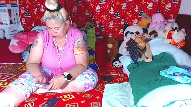 estrellita fugaz16x online show from April 13, 2:59 am