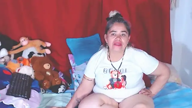 estrellita fugaz16x online show from October 19, 2:03 am
