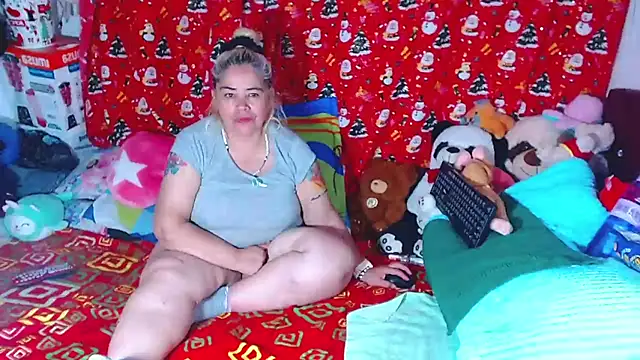 estrellita fugaz16x online show from May 13, 4:30 am